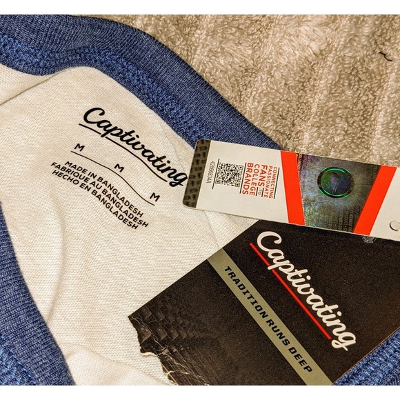 Captivating Gators Florida Raglan T-Shirt Tee White Blue Medium NWT - Picture 4 of 9